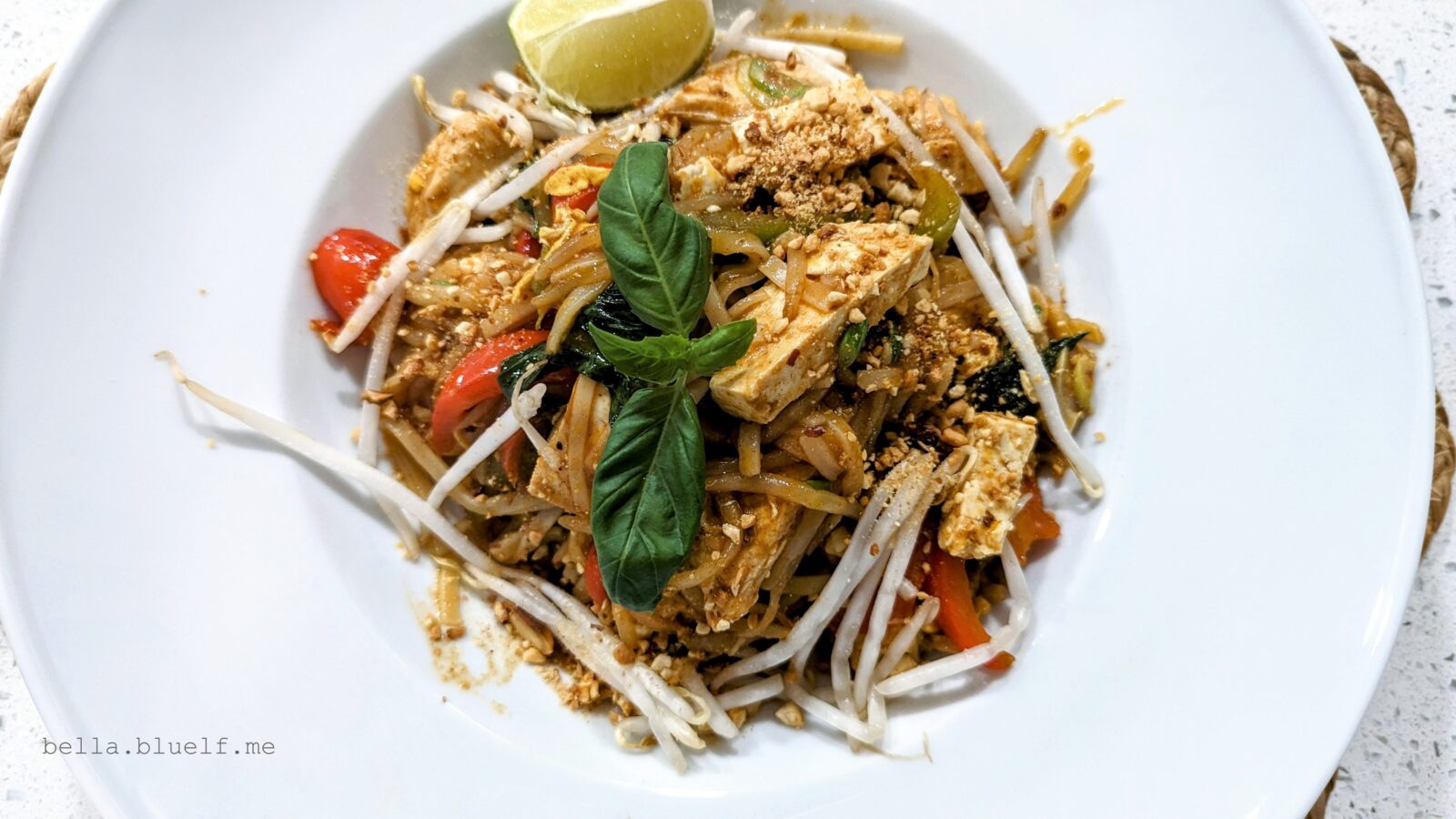 Craving Pad Thai that Bursts with Flavor and Doesn't Break the Bank?